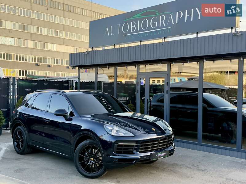 Внедорожник / Кроссовер Porsche Cayenne 2019 в Киеве