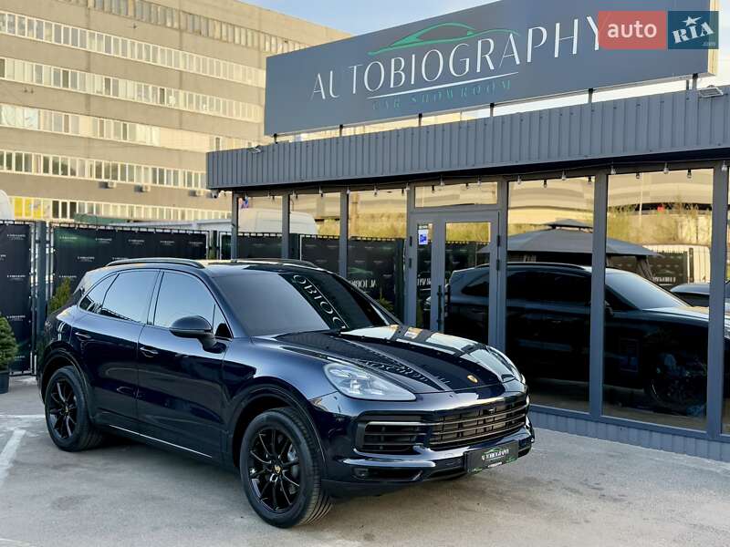 Внедорожник / Кроссовер Porsche Cayenne 2019 в Киеве