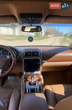 Позашляховик / Кросовер Porsche Cayenne 2004 в 