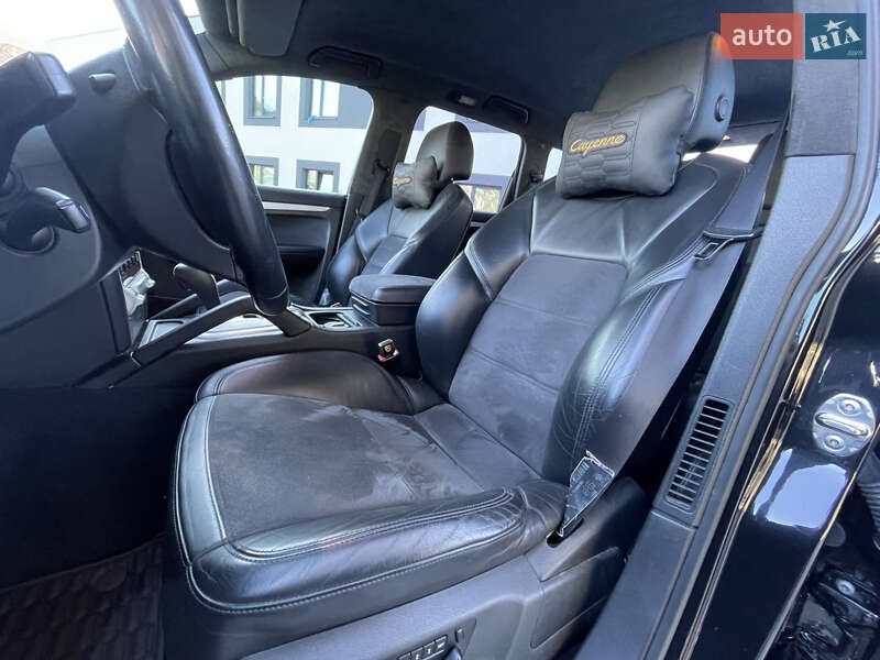 Внедорожник / Кроссовер Porsche Cayenne 2009 в Львове