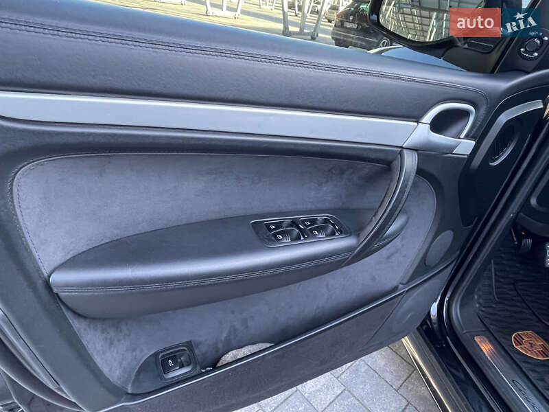 Внедорожник / Кроссовер Porsche Cayenne 2009 в Львове