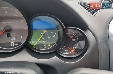 Внедорожник / Кроссовер Porsche Cayenne 2013 в 