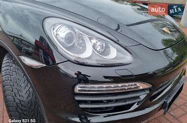 Внедорожник / Кроссовер Porsche Cayenne 2013 в 