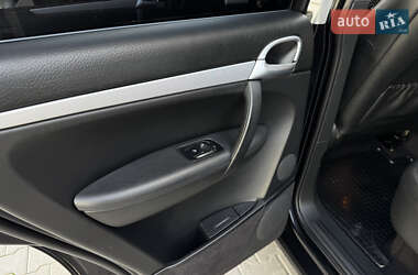 Внедорожник / Кроссовер Porsche Cayenne 2009 в 