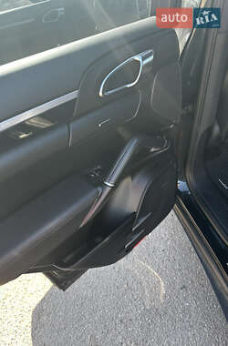 Внедорожник / Кроссовер Porsche Cayenne 2010 в 