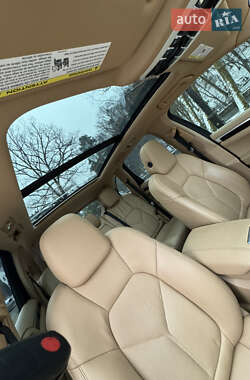 Позашляховик / Кросовер Porsche Cayenne 2011 в 