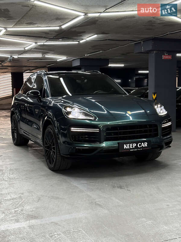 Позашляховик / Кросовер Porsche Cayenne 2019 в Одесі