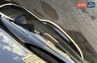Позашляховик / Кросовер Porsche Cayenne 2024 в 
