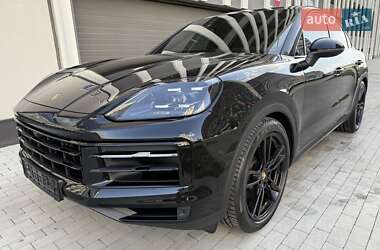 Позашляховик / Кросовер Porsche Cayenne 2024 в 