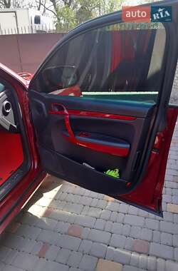 Внедорожник / Кроссовер Porsche Cayenne 2008 в 