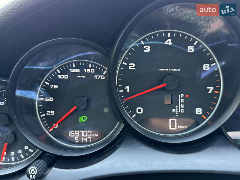 Внедорожник / Кроссовер Porsche Cayenne 2015 в Ивано-Франковске