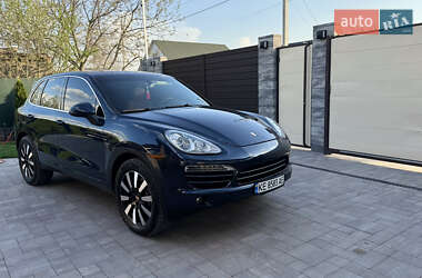 Внедорожник / Кроссовер Porsche Cayenne 2013 в 