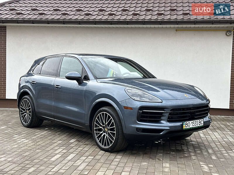 Внедорожник / Кроссовер Porsche Cayenne 2018 в Тернополе
