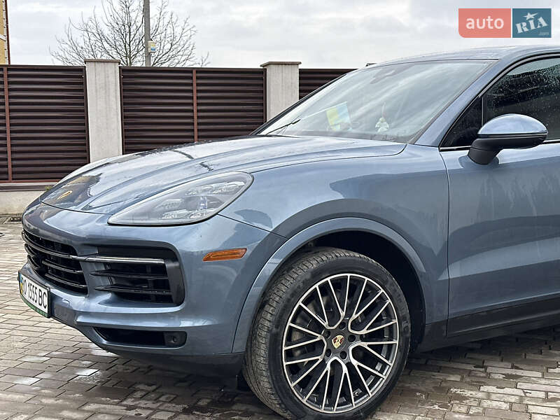 Внедорожник / Кроссовер Porsche Cayenne 2018 в Тернополе