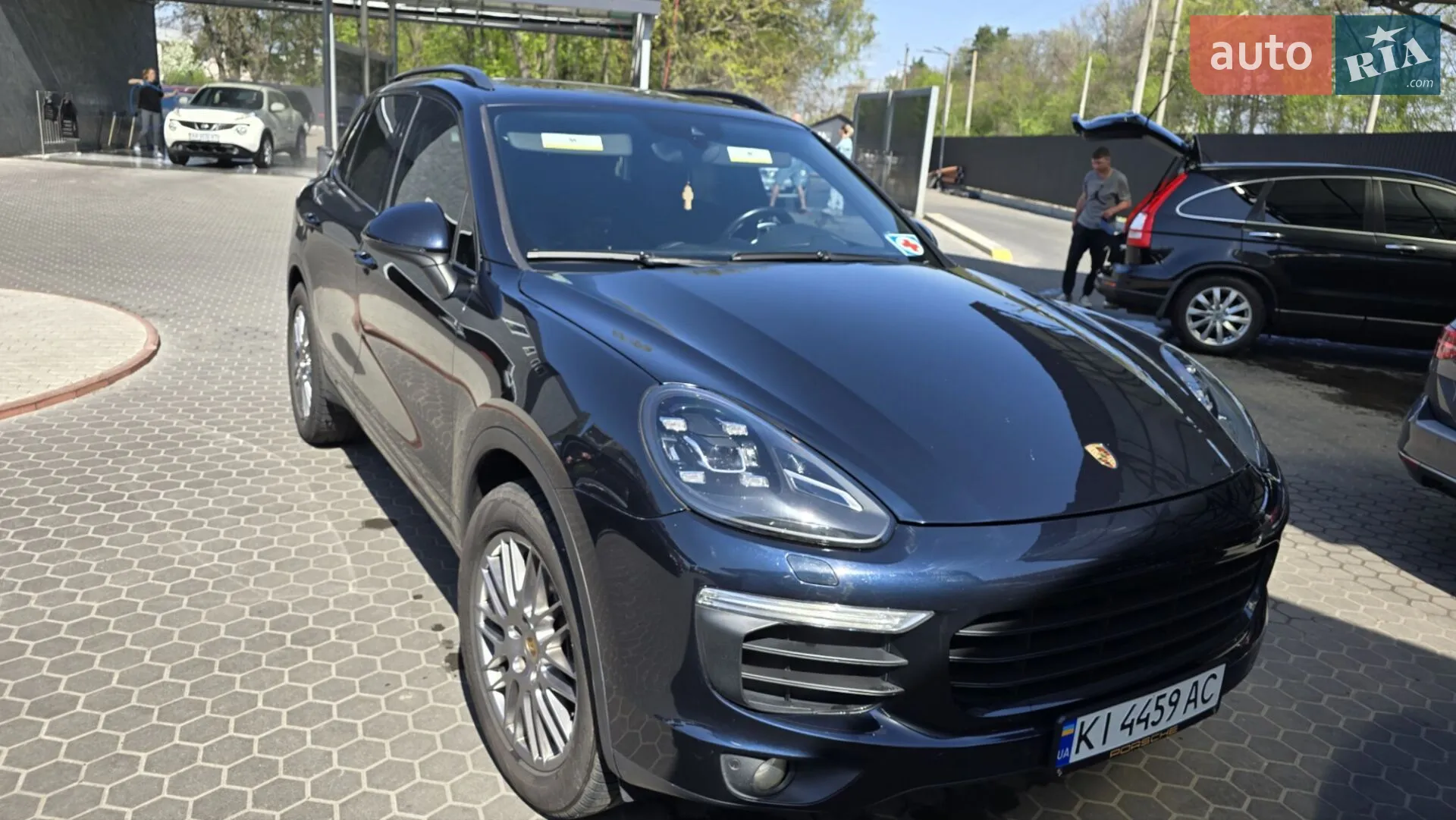 2015 Porsche Cayenne - мініатюра 4