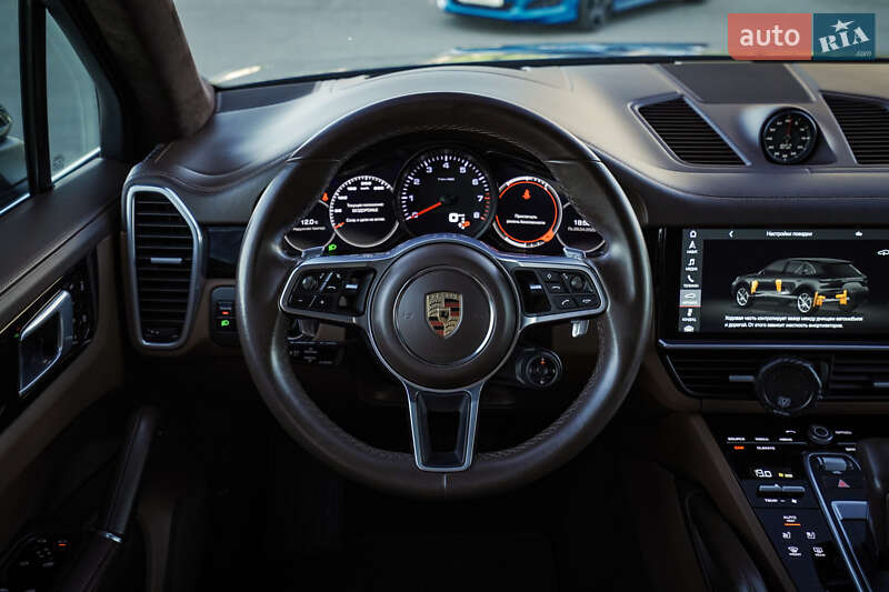 Внедорожник / Кроссовер Porsche Cayenne 2019 в Харькове