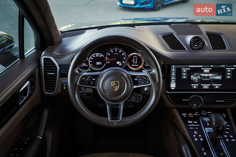Внедорожник / Кроссовер Porsche Cayenne 2019 в Харькове