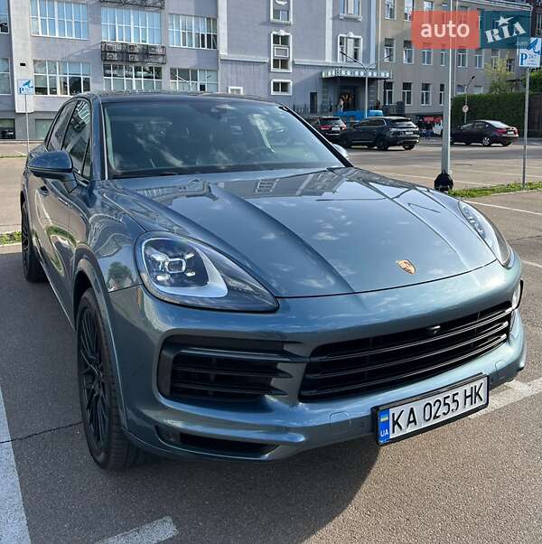 Позашляховик / Кросовер Porsche Cayenne 2017 в 