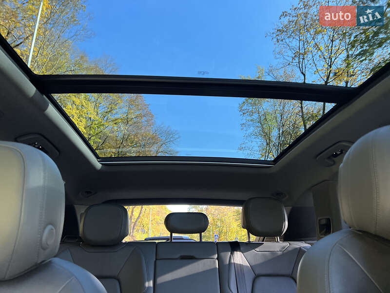 Внедорожник / Кроссовер Porsche Cayenne 2017 в Киеве