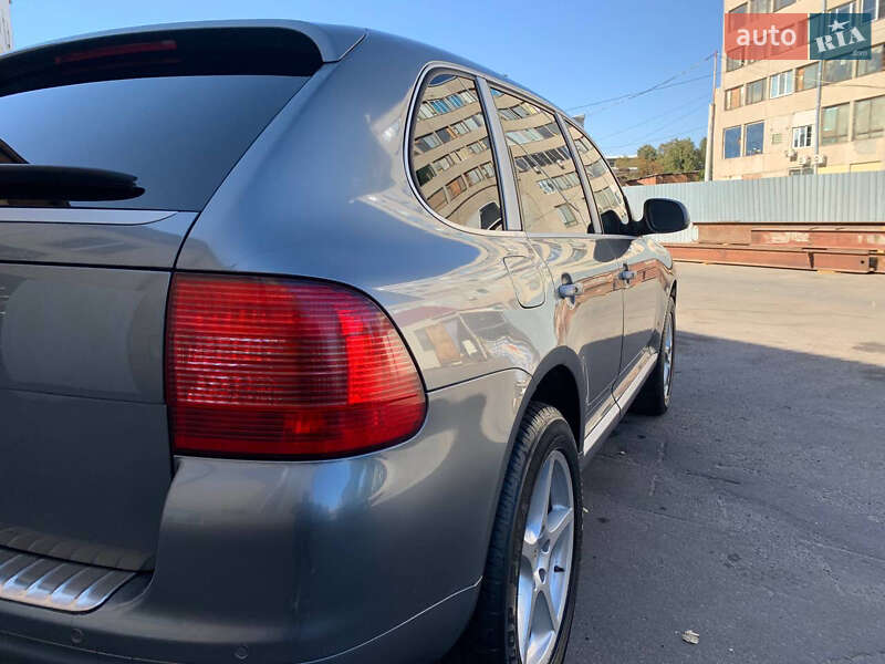 Внедорожник / Кроссовер Porsche Cayenne 2006 в Харькове