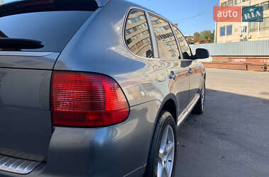 Позашляховик / Кросовер Porsche Cayenne 2006 в 