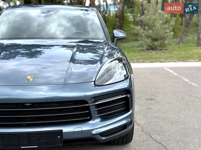 Внедорожник / Кроссовер Porsche Cayenne 2018 в Киеве