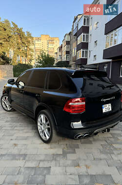 Внедорожник / Кроссовер Porsche Cayenne 2009 в 