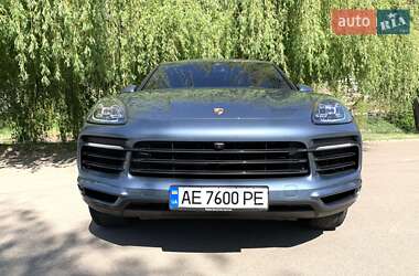 Внедорожник / Кроссовер Porsche Cayenne 2019 в 