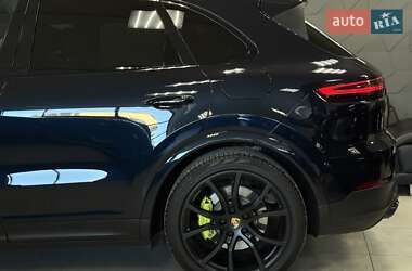 Позашляховик / Кросовер Porsche Cayenne 2019 в 