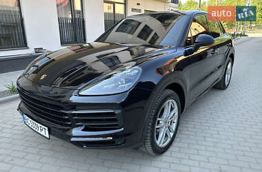 Позашляховик / Кросовер Porsche Cayenne 2019 в 
