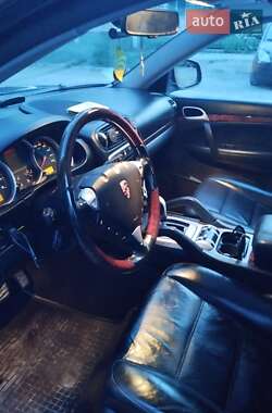 Внедорожник / Кроссовер Porsche Cayenne 2006 в 