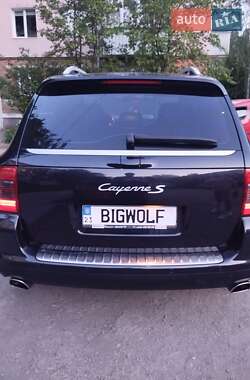 Внедорожник / Кроссовер Porsche Cayenne 2006 в 