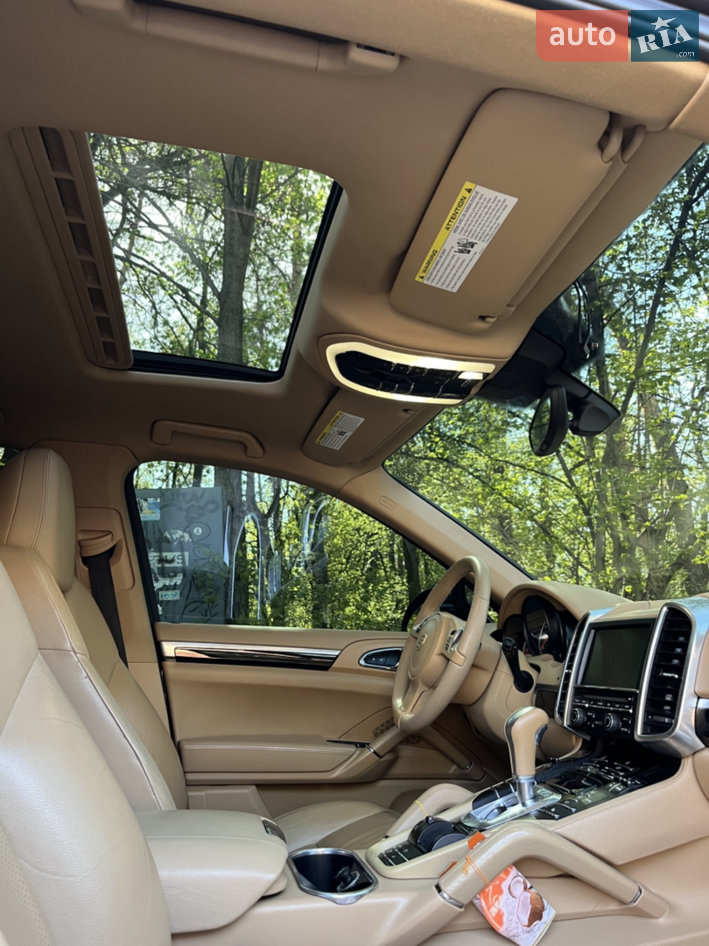 2012 Porsche Cayenne - мініатюра 18