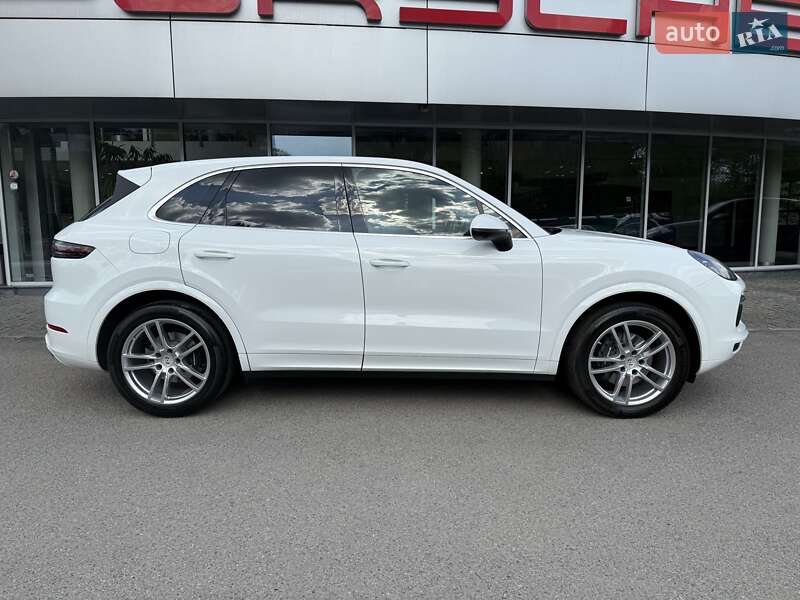 Внедорожник / Кроссовер Porsche Cayenne 2022 в Днепре фото 5 Внедорожник / Кроссовер Porsche Cayenne 2022 в Днепре