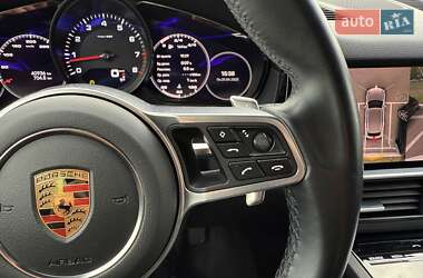 Внедорожник / Кроссовер Porsche Cayenne 2022 в 