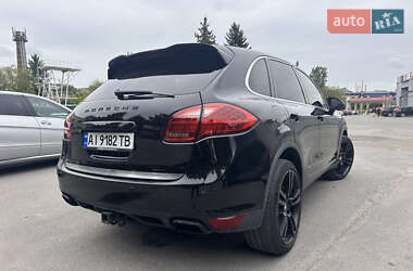 Внедорожник / Кроссовер Porsche Cayenne 2010 в 
