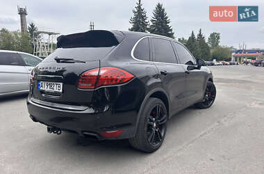 Внедорожник / Кроссовер Porsche Cayenne 2010 в 