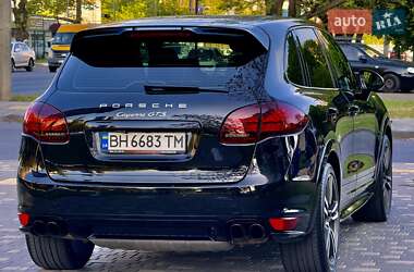 Внедорожник / Кроссовер Porsche Cayenne 2013 в 