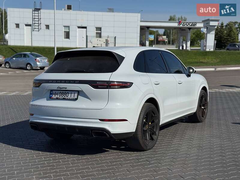Внедорожник / Кроссовер Porsche Cayenne 2020 в Одессе