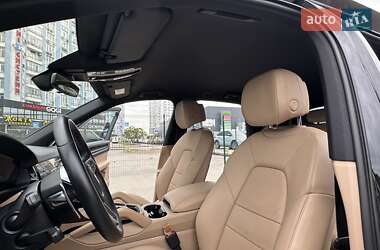Внедорожник / Кроссовер Porsche Cayenne 2018 в 