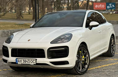 Внедорожник / Кроссовер Porsche Cayenne 2019 в 