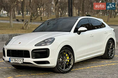 Внедорожник / Кроссовер Porsche Cayenne 2019 в 
