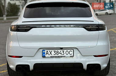 Внедорожник / Кроссовер Porsche Cayenne 2019 в 