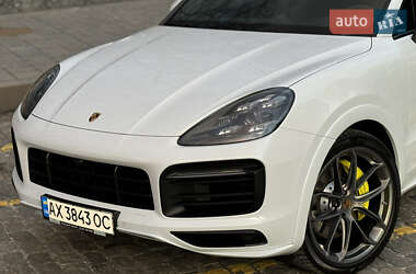 Внедорожник / Кроссовер Porsche Cayenne 2019 в 