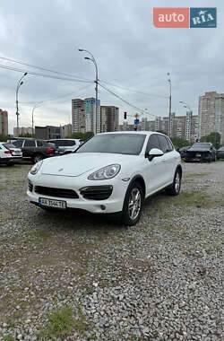 Porsche Cayenne 2012 Porsche Cayenne 2012