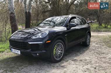 Внедорожник / Кроссовер Porsche Cayenne 2016 в 
