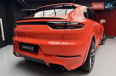 Внедорожник / Кроссовер Porsche Cayenne 2019 в 