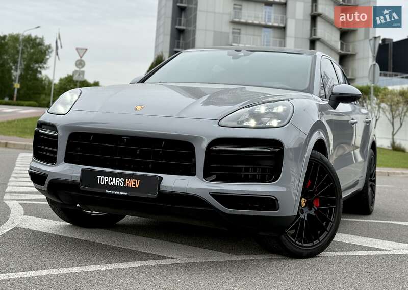 Внедорожник / Кроссовер Porsche Cayenne 2018 в Киеве