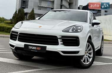 Внедорожник / Кроссовер Porsche Cayenne 2020 в 