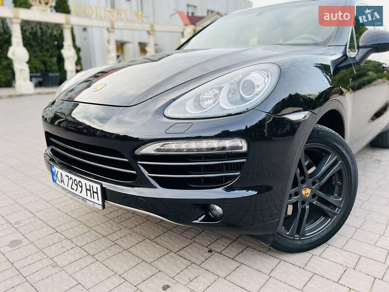 Позашляховик / Кросовер Porsche Cayenne 2010 в Хмельницькому